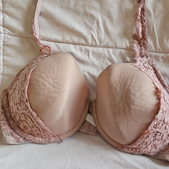 Elegant Lace Push-Up Bra - Peach - Picture 1 of 9